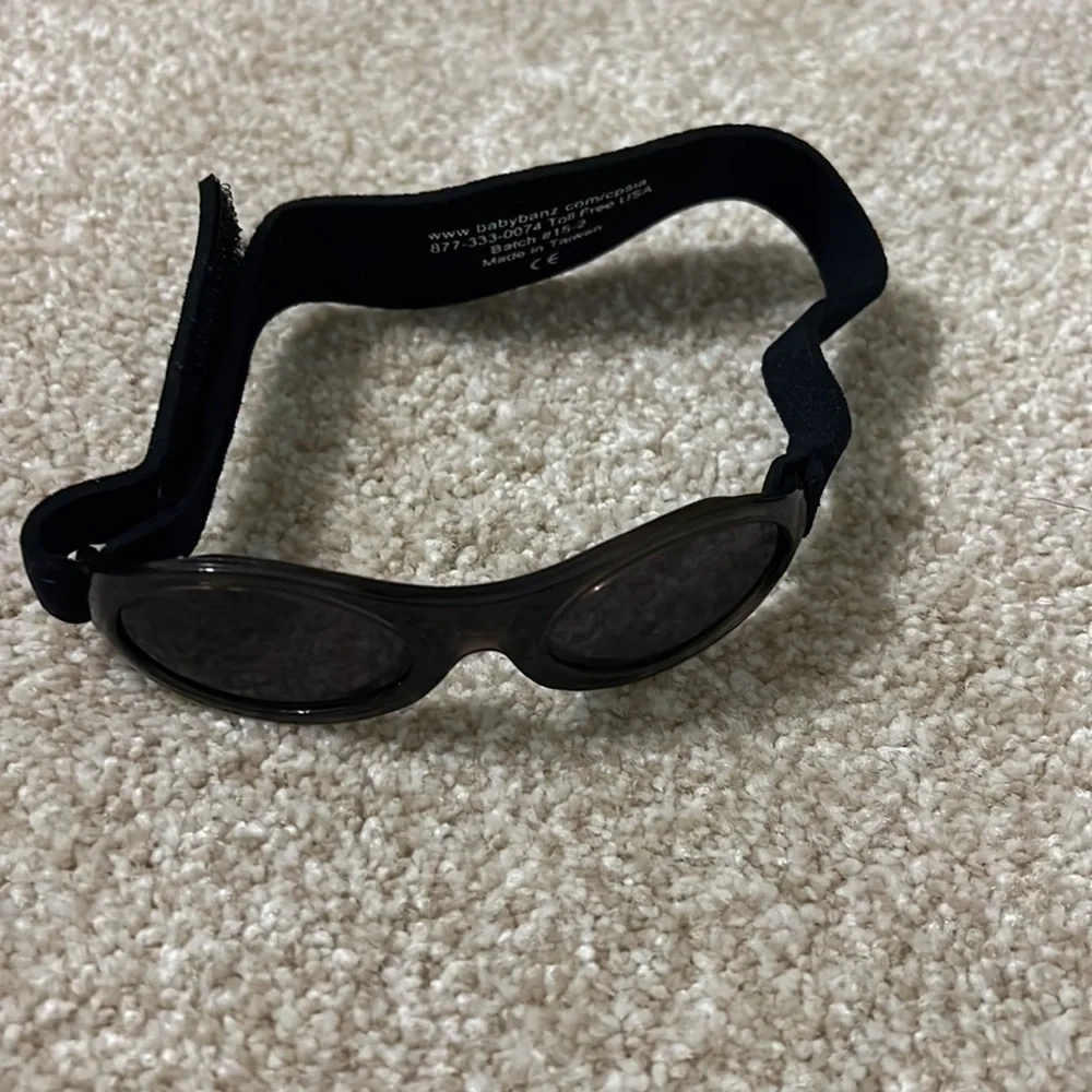 Baby banz infant sunglasses